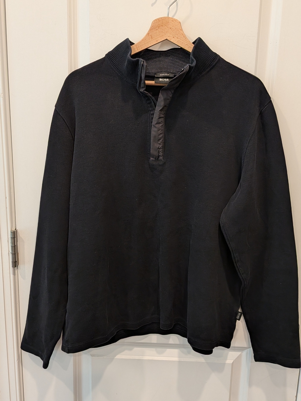 Hugo Boss Mens Quarter Zip Pullover Size XL Black 1/4 Zip Sweater Black logo